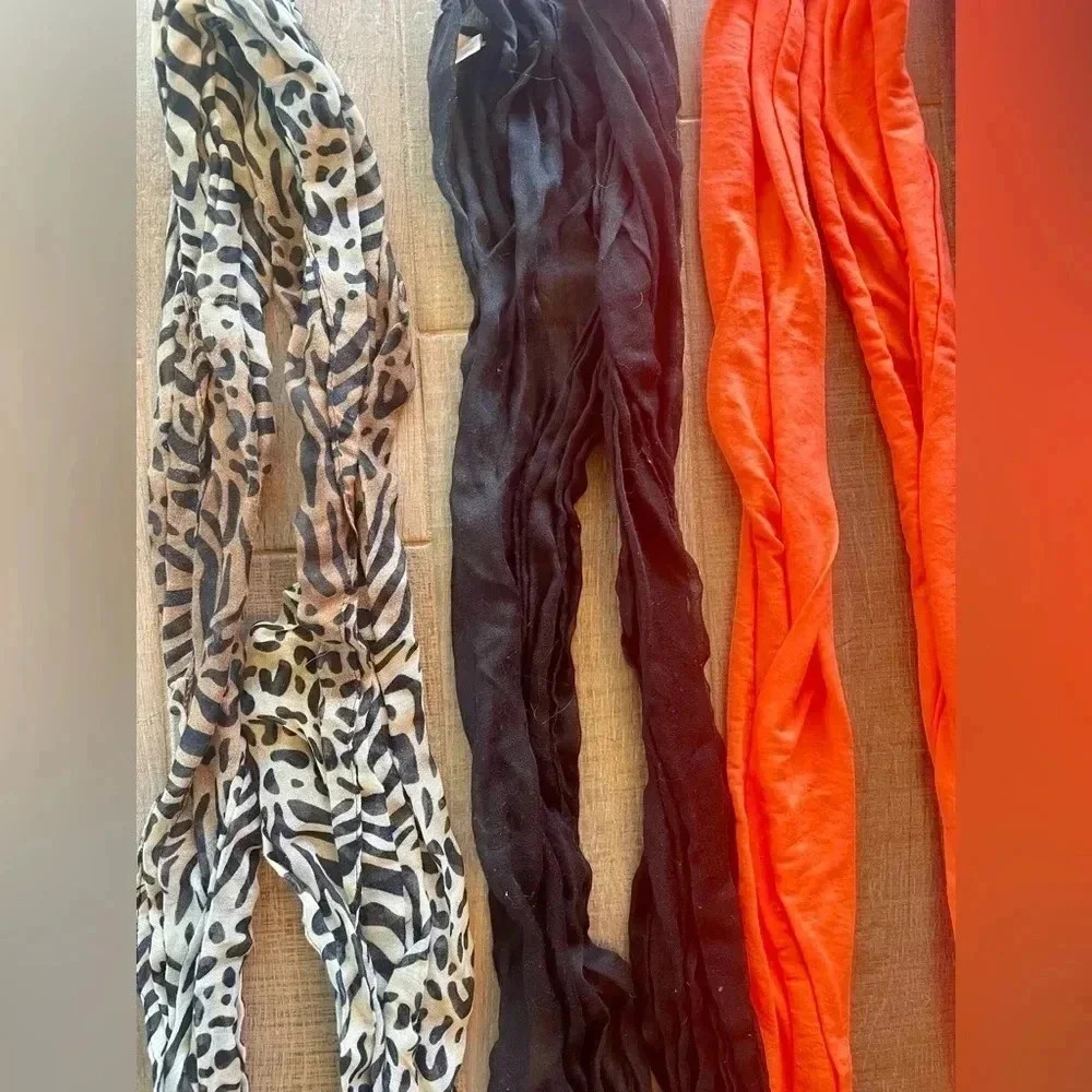 Scarf Wraps - Picture 2 of 3